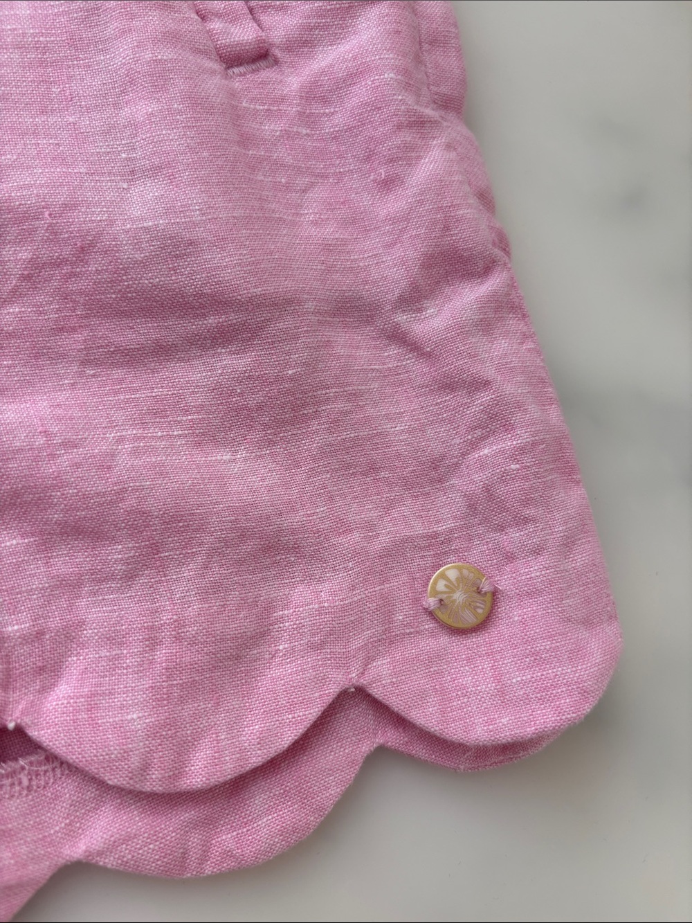 Lilly Pulitzer Linen Scalloped Pink Shorts XS - Picture 2 of 5